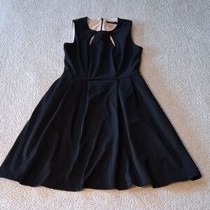 Cynthia Rowley Black Midi Dress with Keyhole Detail XS